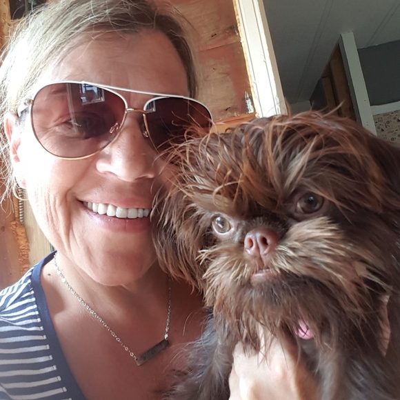 Meet your Posher, Susan - Picture 1 of 1